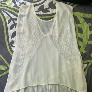 Women’s Romeo and Juliet Couture Hi-Lo Sheer Tank